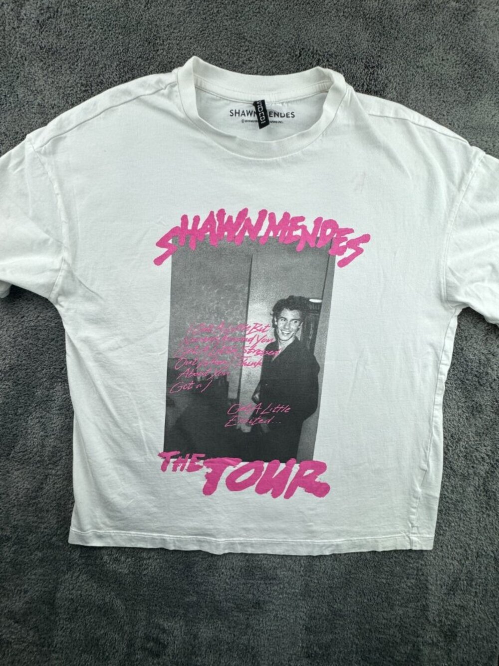 Shawn Mendes Shirt Adult Medium M White Concert Tour Graphic Tee Tshirt